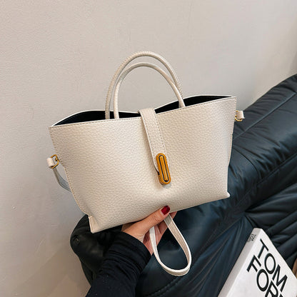 Mini Bucket Bag "Urban Simplicity" con Chiusura a Scatto e Finiture in PU