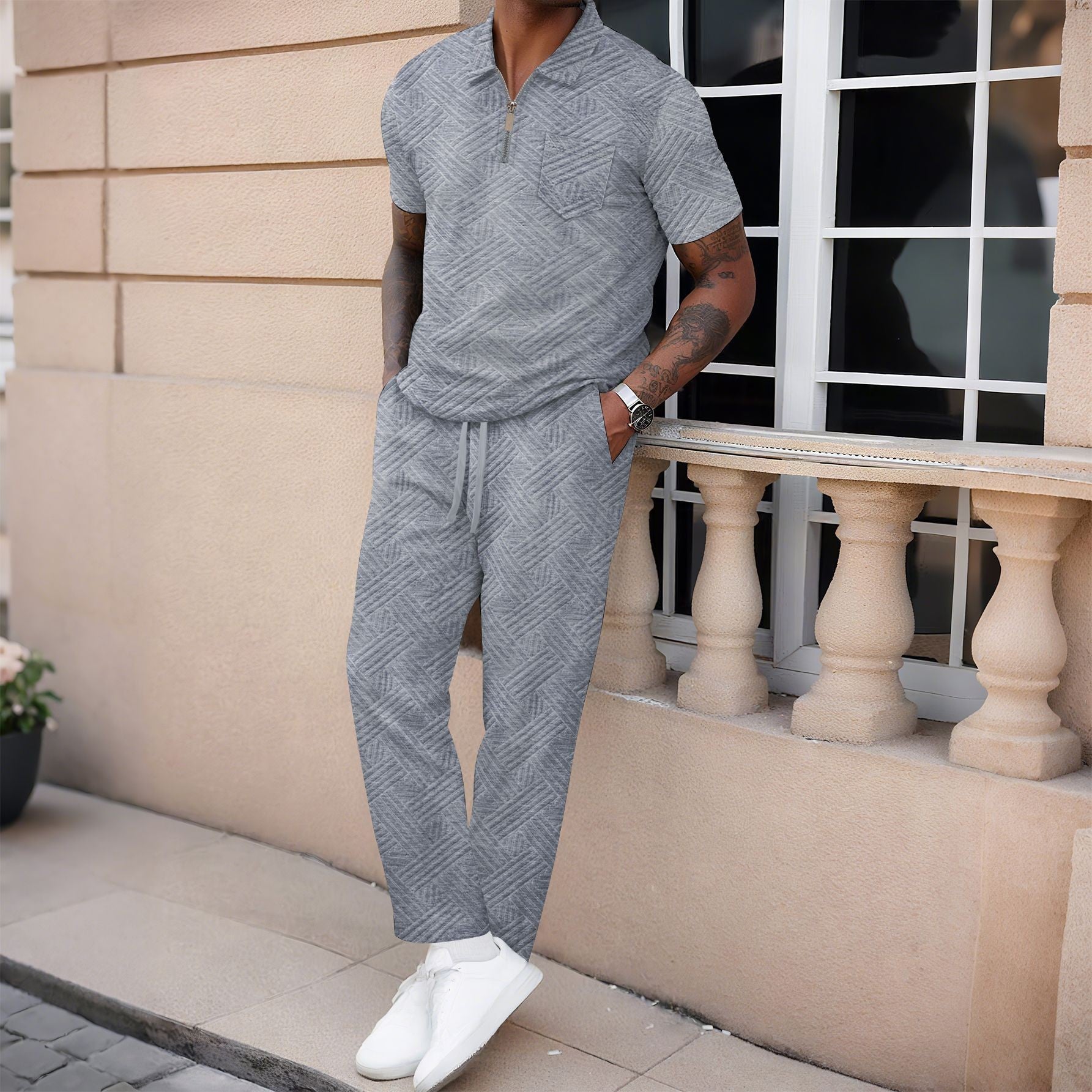 Set Coordinato con T-shirt Half-Zip e Pantaloni Tecnici Strutturati