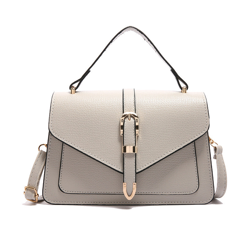 Borsa "Street Fashion" Horizontal Square con Texture Crocodile e Chiusura Magnetic-Snap