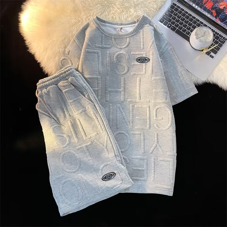 Completo Sportivo Due Pezzi con T-Shirt Girocollo e Shorts Coordinati
