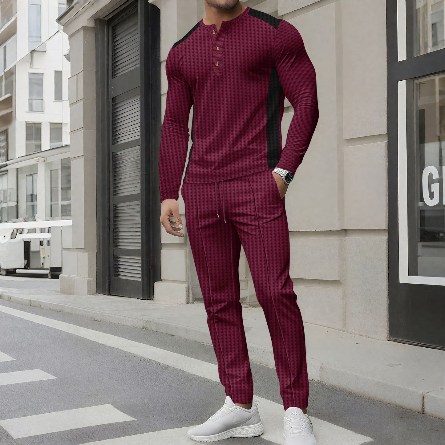 Set Coordinato con Maglia a Collo Alto, Bottoni Bicolore e Pantaloni Tecnici