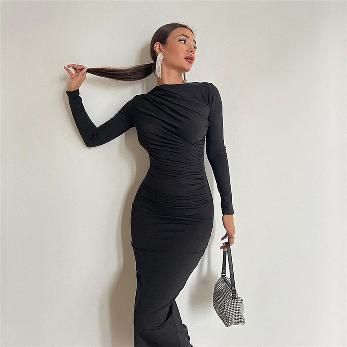 Silhouette Chic: Maxi Dress Spacco 2026