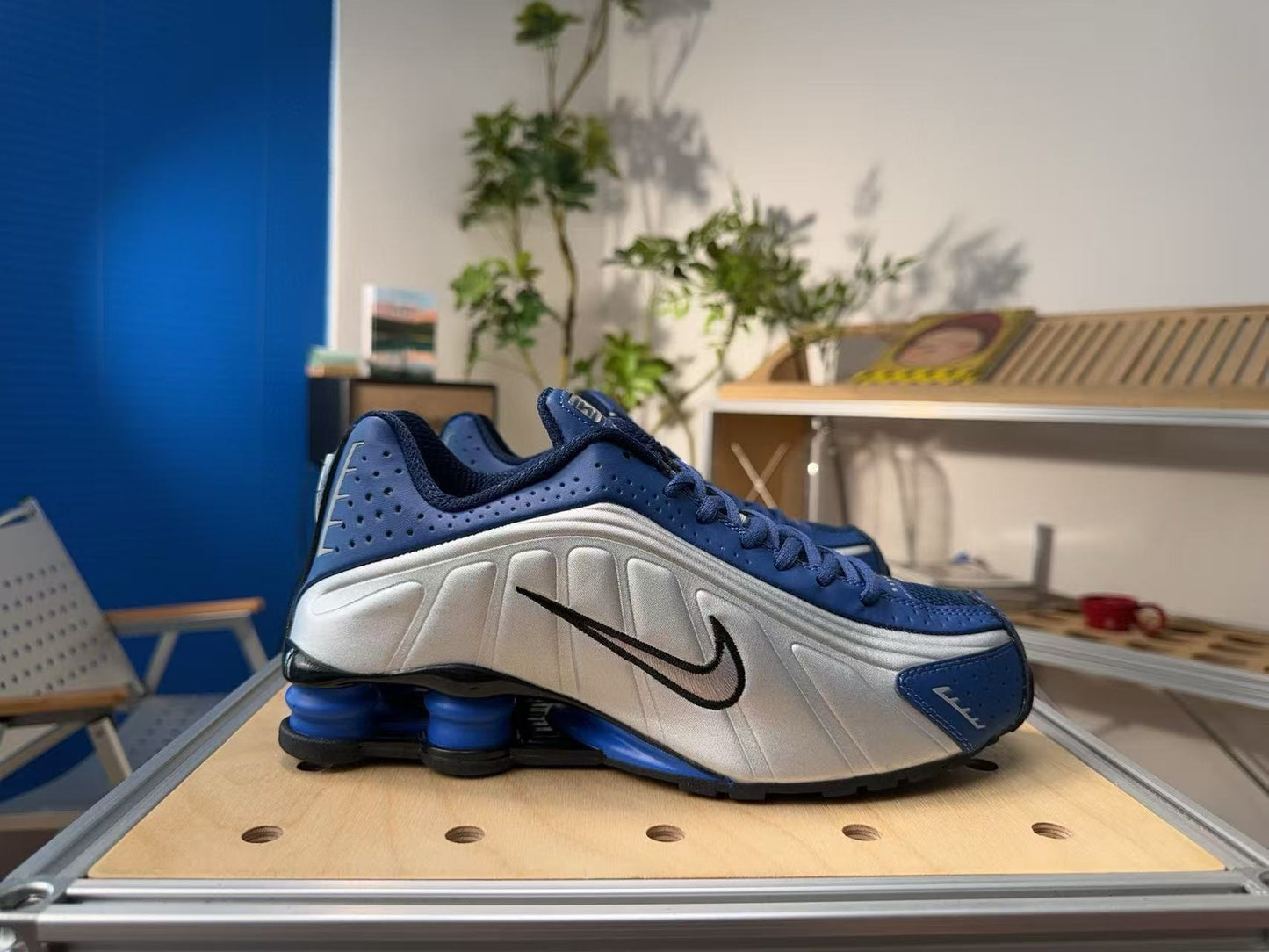 Shox R4