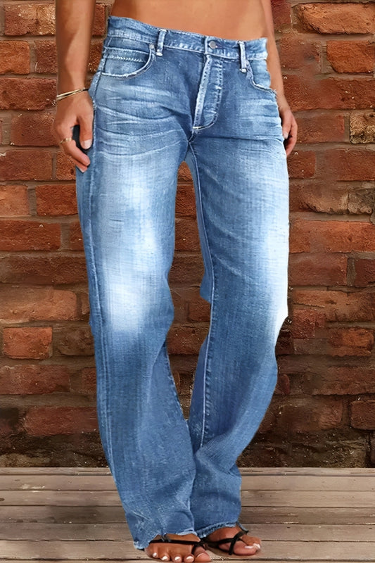 Casual Core: Straight Denim 2026