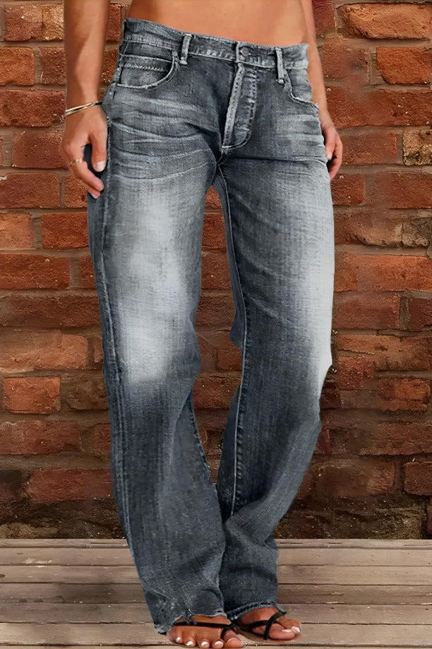 Casual Core: Straight Denim 2026