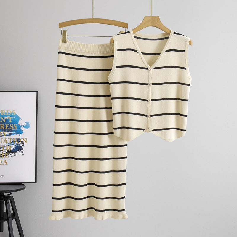 Completo Gonna Casual Striped Cardigan & Skirt