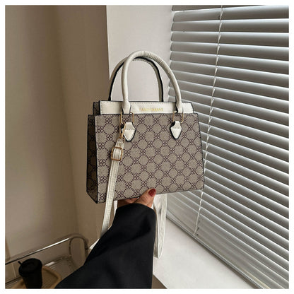 Borsa "Urban Simplicity" Vertical Square con Motivo Presbyopia e Chiusura Safe-Zip
