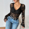 Jumpsuit "Lace Socialite" con Maniche Lunghe e Taglio Three-Quarter in Total Black