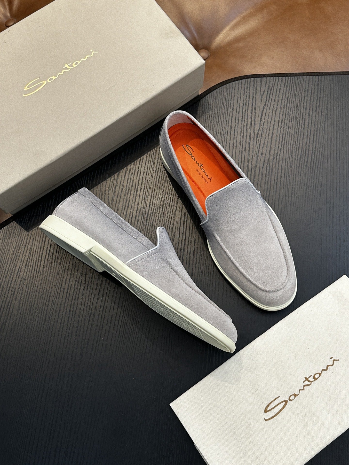 Calzatura Casual in Primo Fiore con Sistema Absorb-Sweat e Design Sleeves/Galoshes