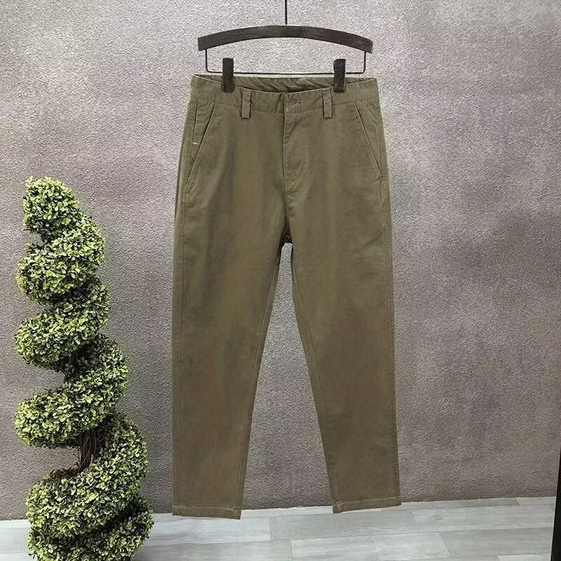 Pantaloni Nine-Point con Cintura Integrata e Silhouette Niche Design