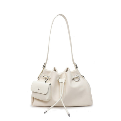 Maxi Bucket Bag "Urban Simplicity" con Chiusura Magnetica e Finiture a Cucitura