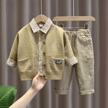 Completo Tre Pezzi in Cotton-Blend con Trattamento Enzyme-Wash
