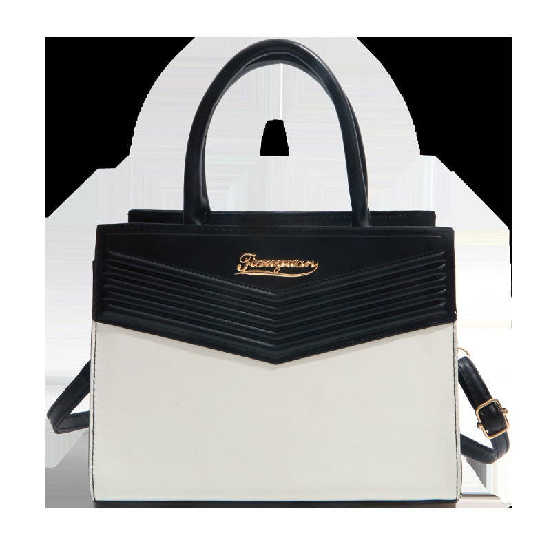 Borsa "Cross-Border Trend" Horizontal Square con Dettagli Metal e Chiusura Safe-Zip