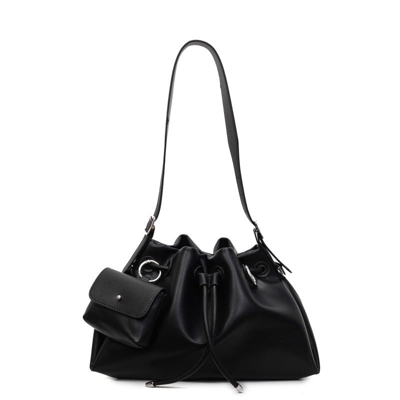 Maxi Bucket Bag "Urban Simplicity" con Chiusura Magnetica e Finiture a Cucitura
