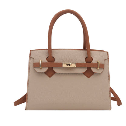 Borsa "Cross-Border Trend" Horizontal Square con Tasca 3D e Chiusura Safe-Zip