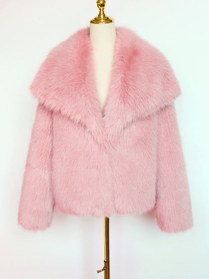 Short Faux Fur 2026: Eco-Pelliccia "Silk-Touch" con Collo Alto