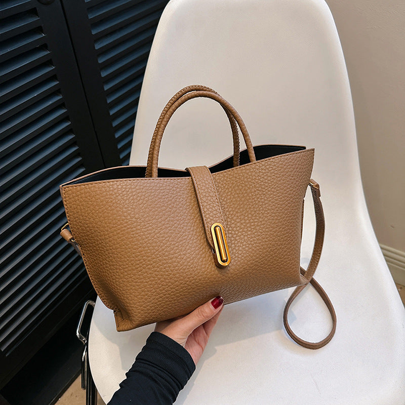 Mini Bucket Bag "Urban Simplicity" con Chiusura a Scatto e Finiture in PU