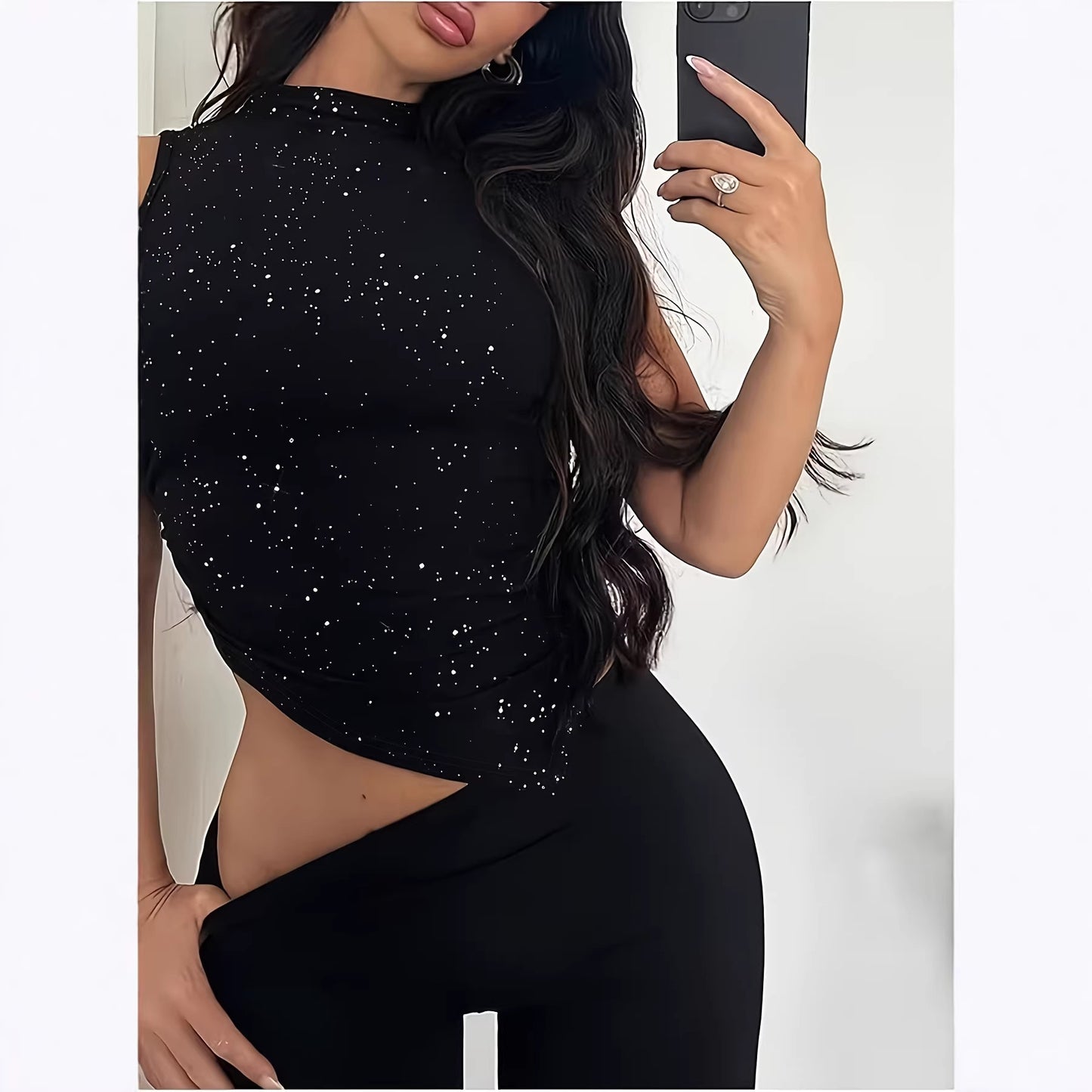 Top Slim con Small Turtleneck e Rifiniture Paillettes