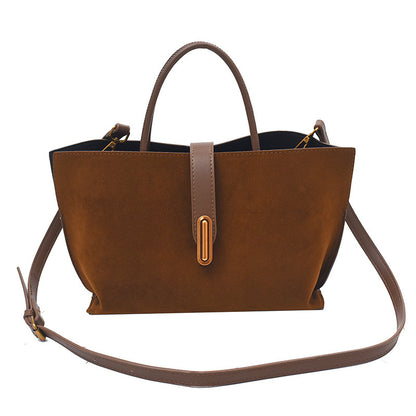 Tote Bag "Urban Simplicity" Medium Square con Chiusura a Scatto e Dettagli Car-Stitching