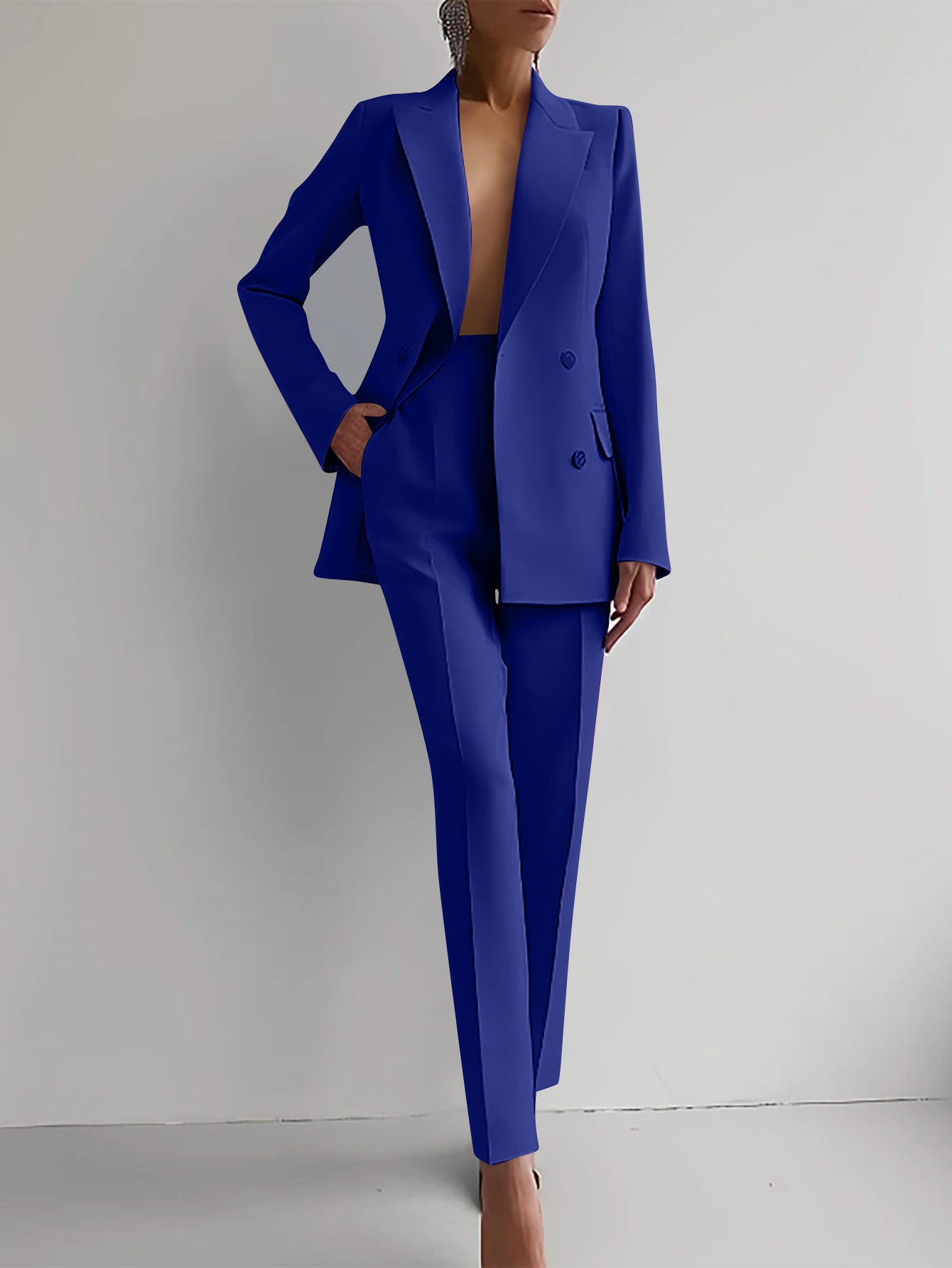 Sartoria Contemporanea – Completo Business Suit con Taglio "Elegant Temperament"