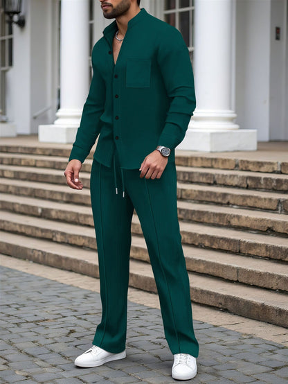Completo con Camicia Cardigan Stand-Collar e Pantaloni Tecnici