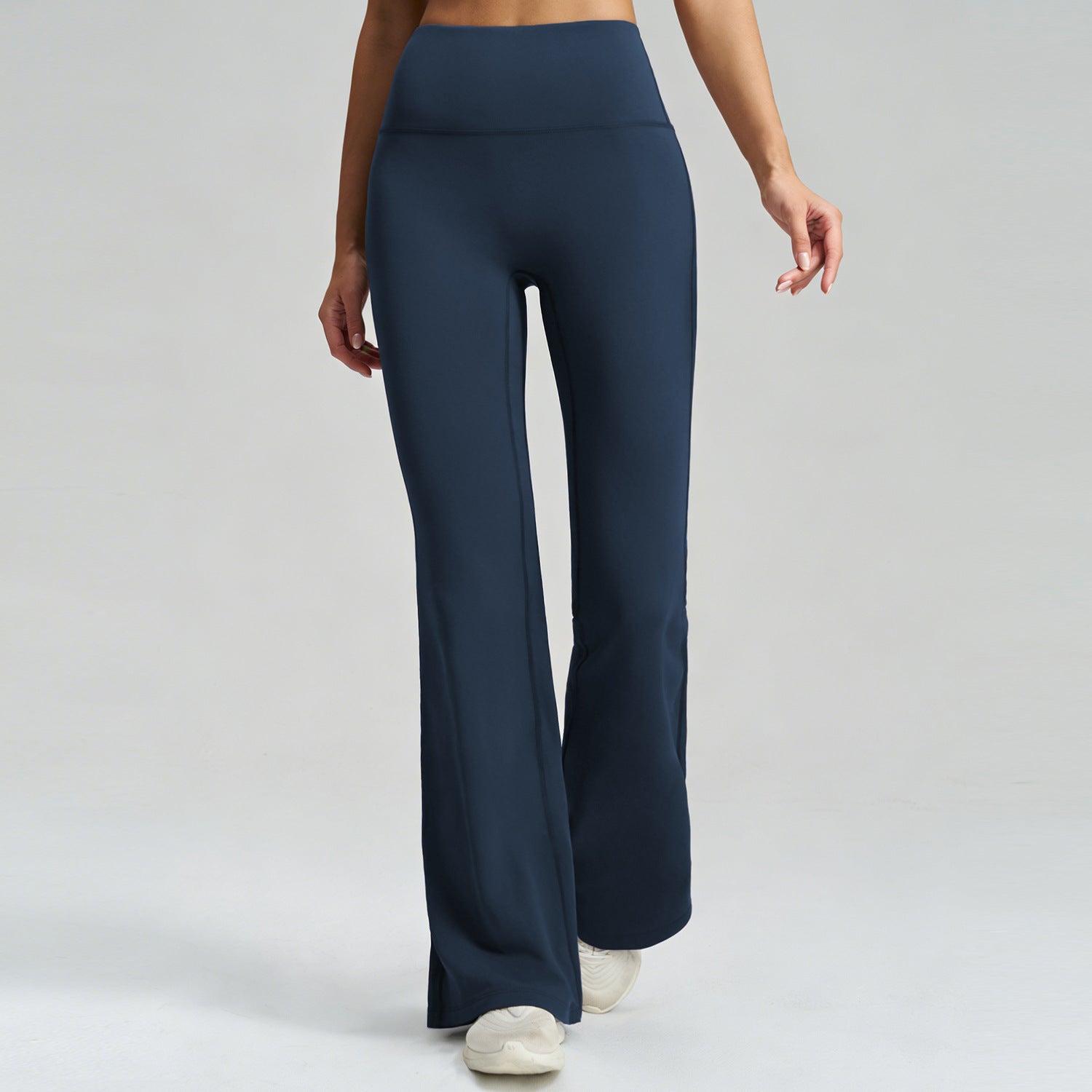 Pantalone a Zampa Pro-Nylon con Tecnologia Super-Elastic per la Primavera 2026