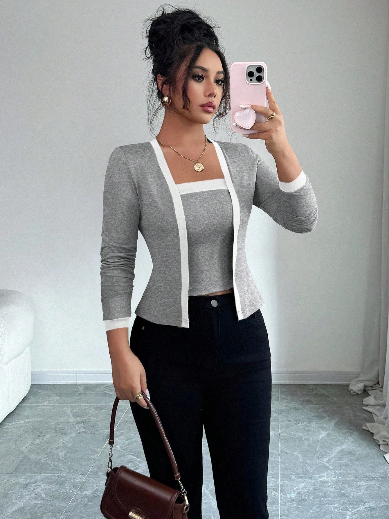 Set Due Pezzi con Cardigan Open-Collar e Vest Coordinato in Maglia Patchwork