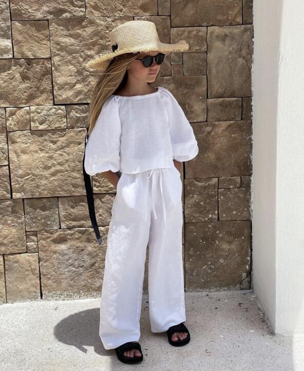 Completo Coordinato in Misto Lino con Giacca Monopetto e Pantaloni Sartoriali