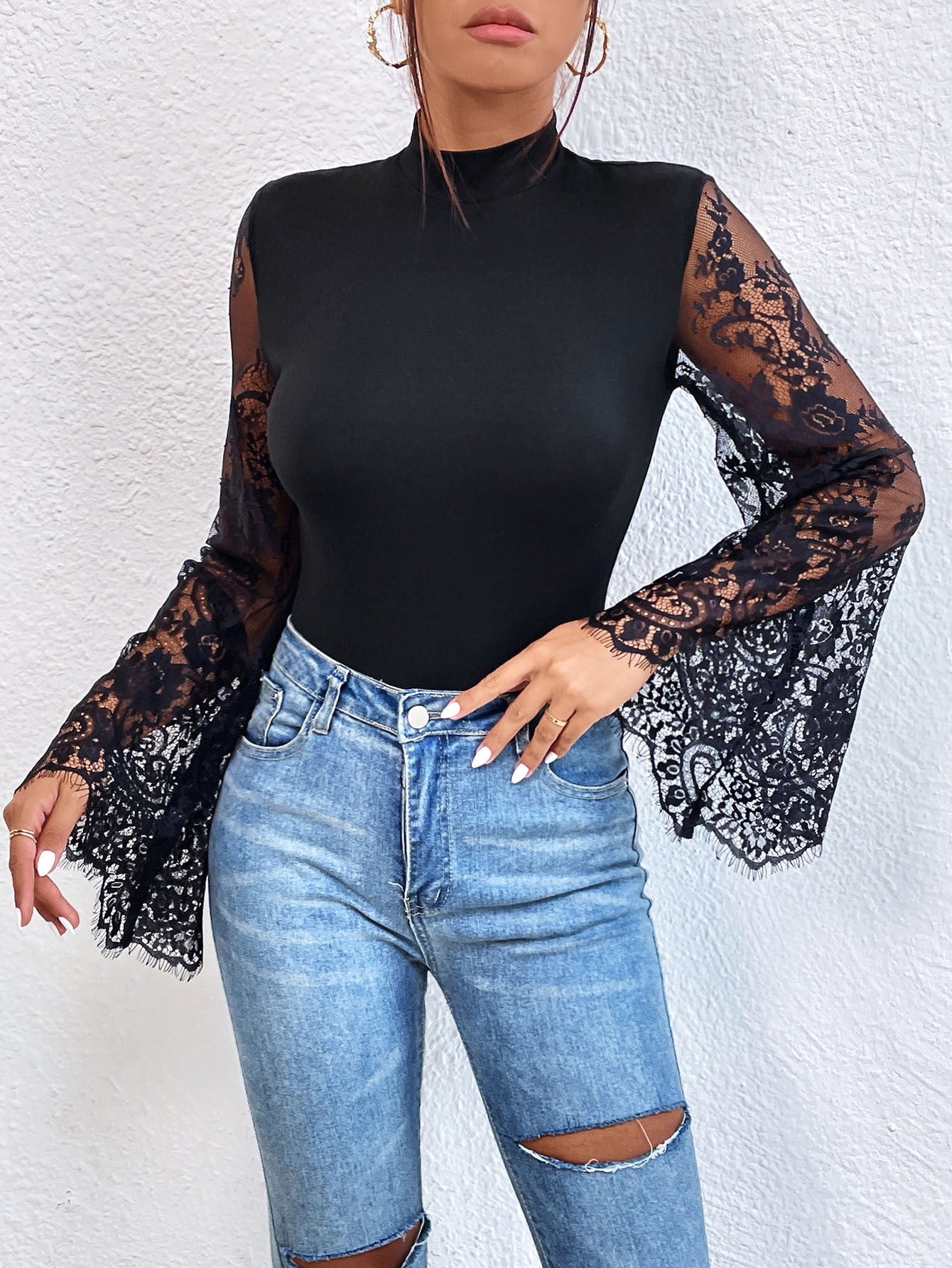 Jumpsuit Slim con Inserti in Pizzo e Mesh Trasparente