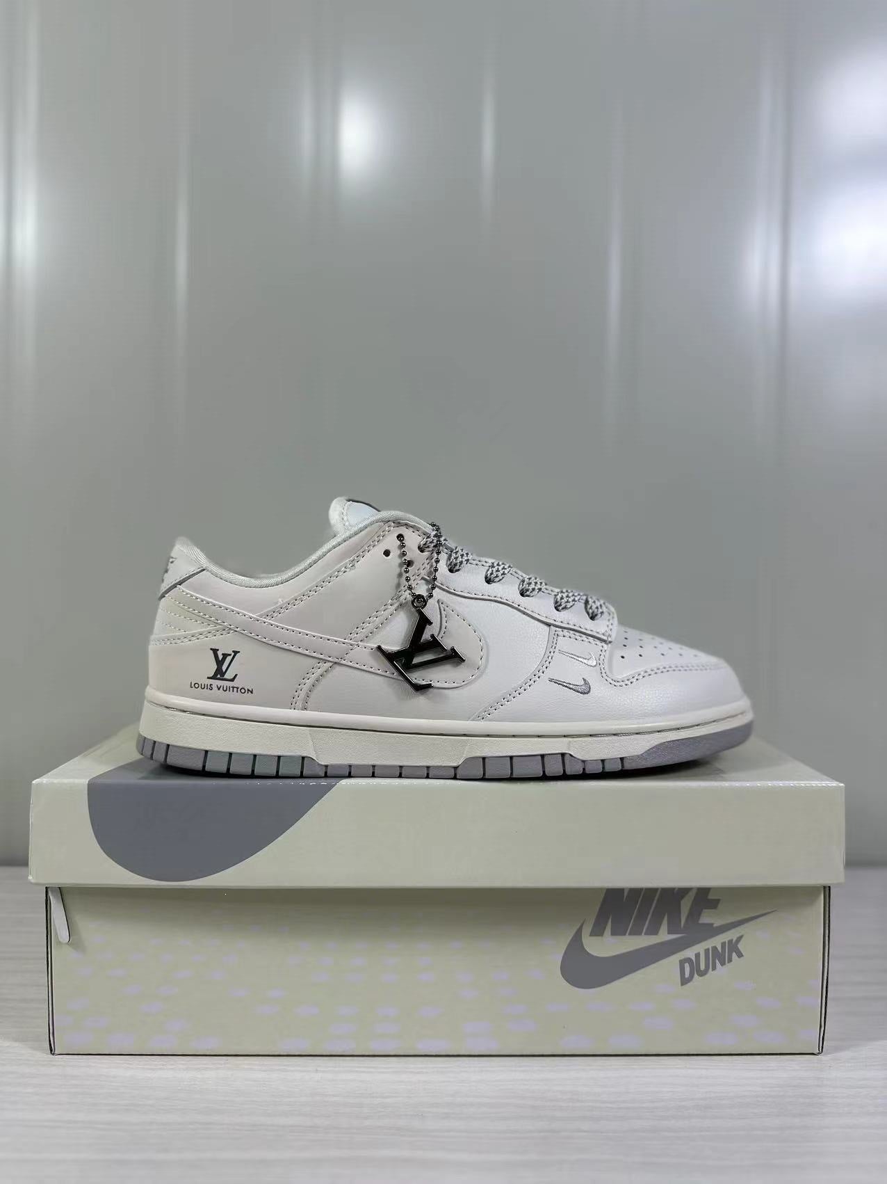 Dunk Low Year Of The Dragon Limited