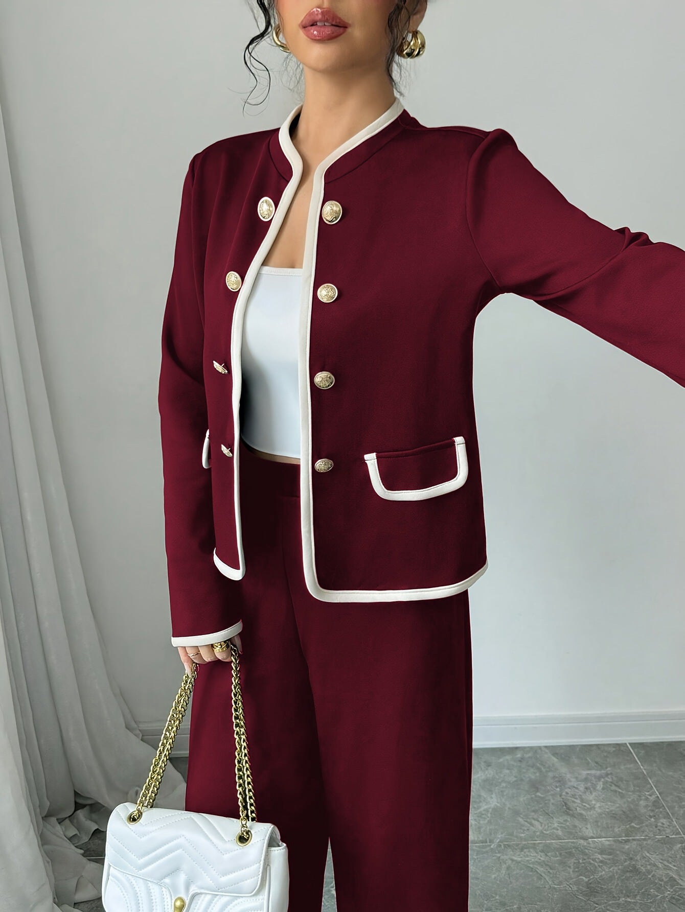 Completo Cardigan e Gonna "Xiaoxiangfeng" con Bottoni Metallici e Design Color Contrast