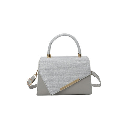 Borsa "Street Fashion" Horizontal Square Metal & Matt con Chiusura a Patta