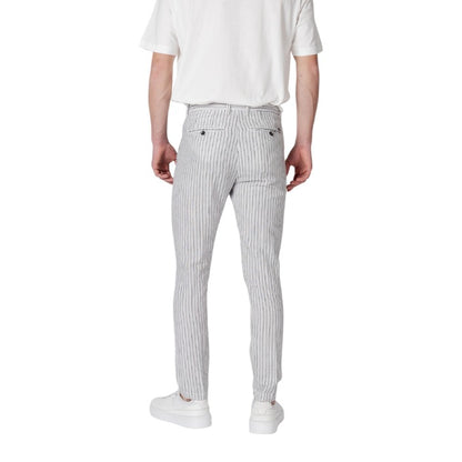 Pantalone Tapered