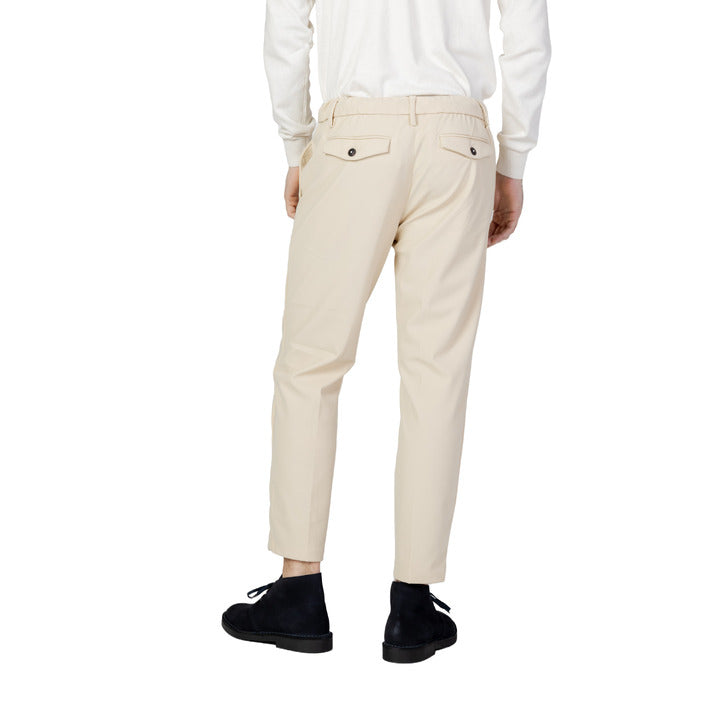 Pantaloni