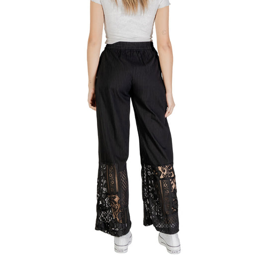 Pantaloni