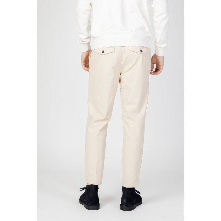 Pantaloni